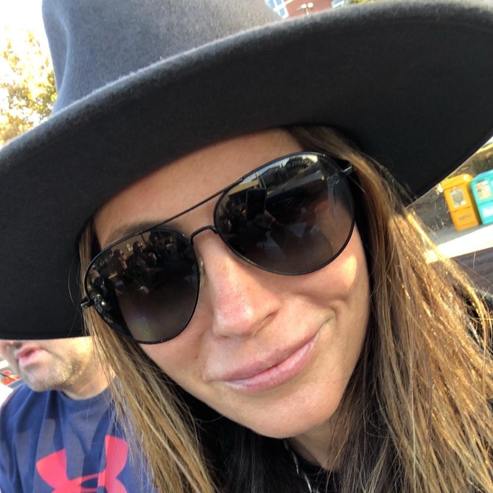 Meet your Posher, Megan